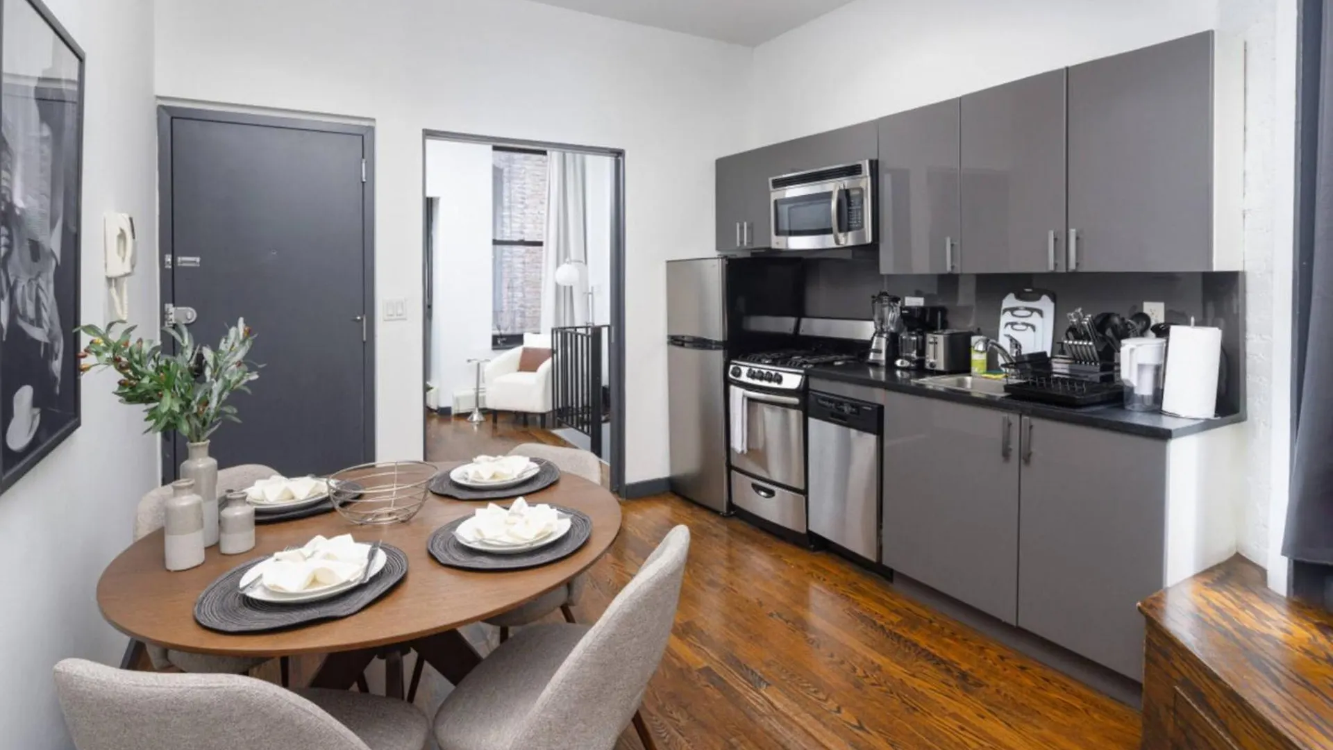 Spacious 4Bd With Backyard In Manhattan 纽约 美国